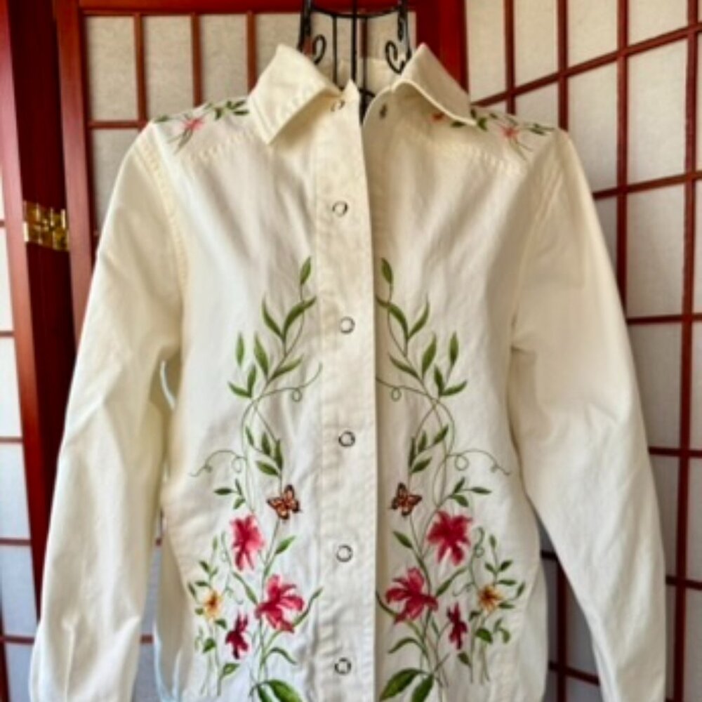 Victor Costa Occasion Charming Embroidered Lightweight Jacket